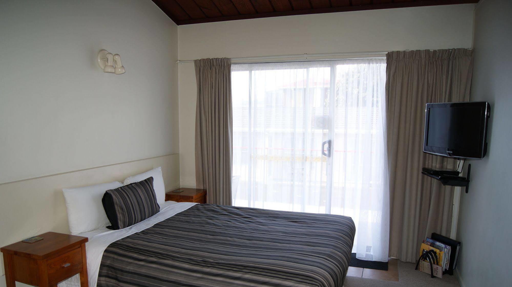 Tourist Court Motel Whakatane Exteriér fotografie